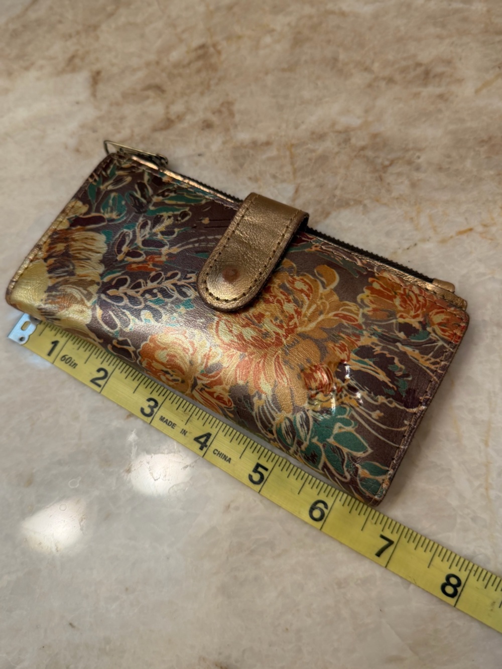 Patricia Nash slim metallic bifold
Wallet - Picture 2 of 10